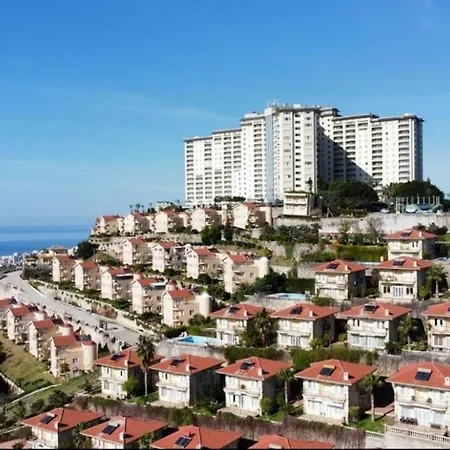 In Goldcity Tourism Complex Alanya